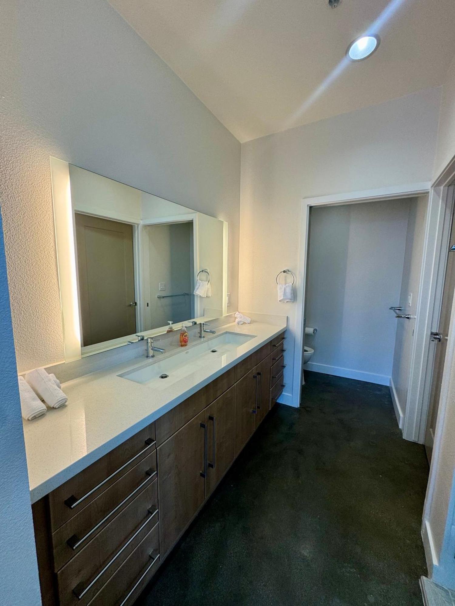 Apartamento A-class Highland 2 Bed In Hollywood Ca With Free Parking *